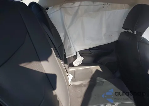 2024 Nissan Versa 1.6 Sr z USA, uszkodzony, nr VIN 3N1CN8FV9RL849773